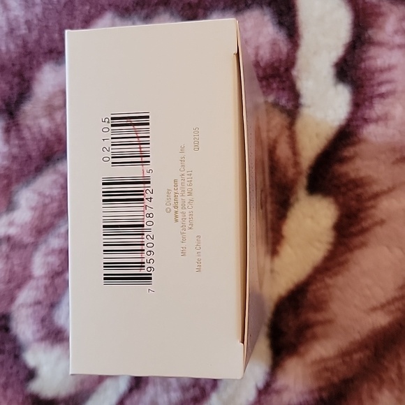 Hallmark Keepsake - Picture 3 of 7